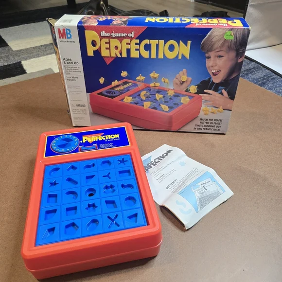 1989 Perfection Game by Milton Bradley 4060 Complete , Tested and Working - Picture 2 of 7